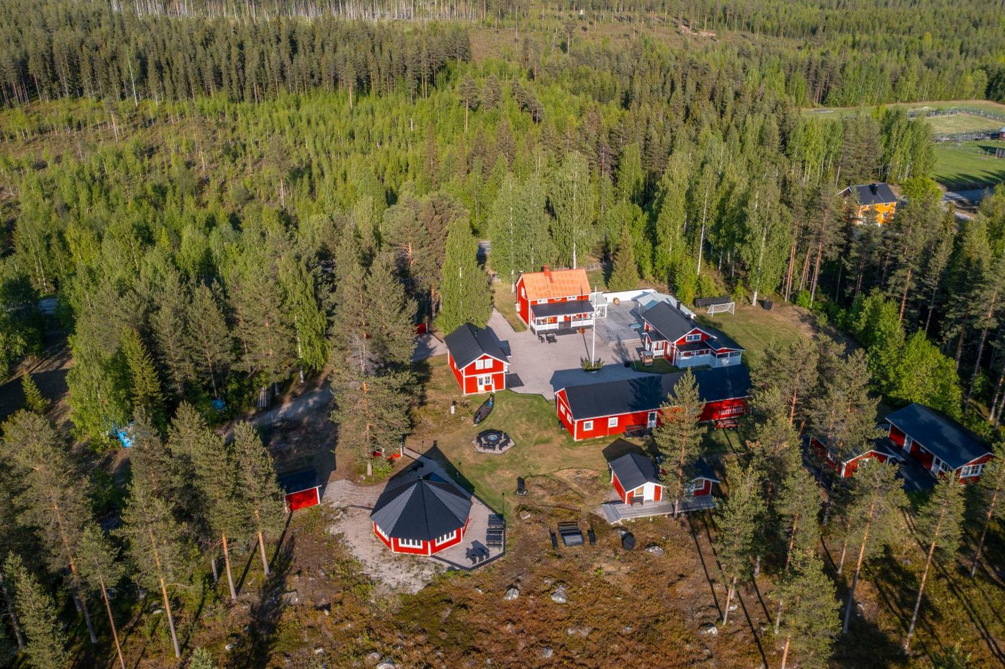 Arctic Ranch Villa Överkalix Eksteriør billede
